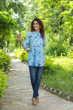 Women Blue Tie & Dye A-Line Kurti