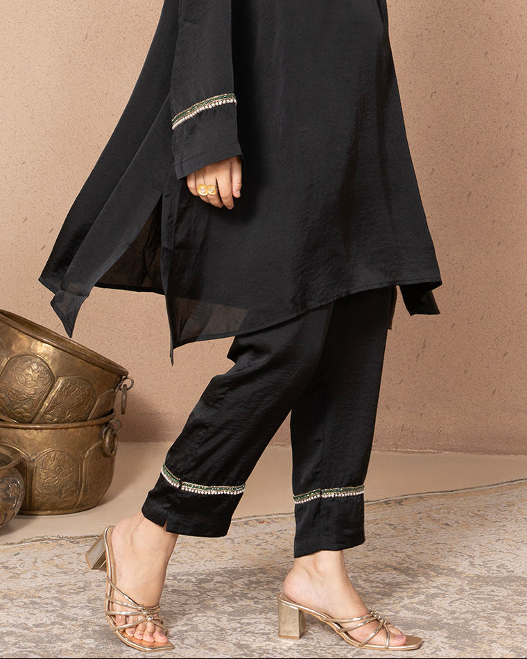 BLACK RADICAL TROU PANTS