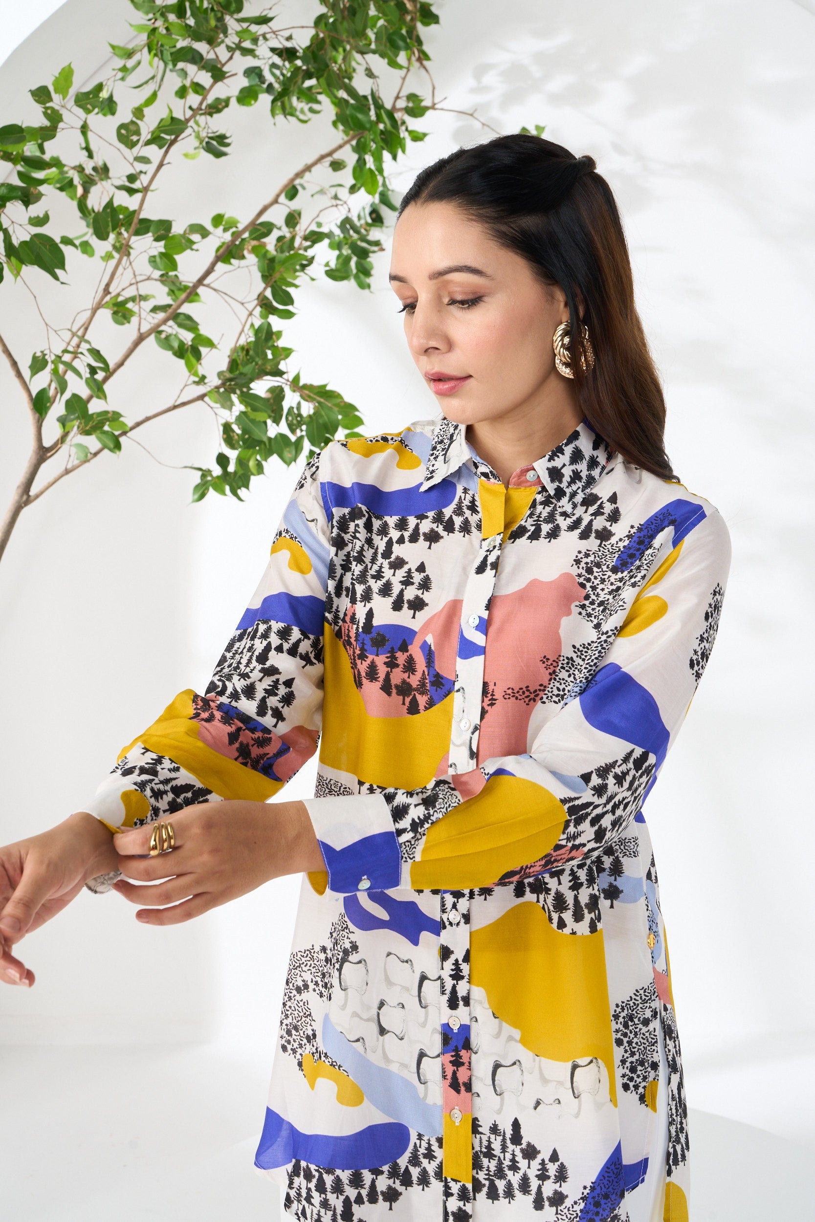 YELLOW AVANT COLLARED BUTTON DOWN SHIRT