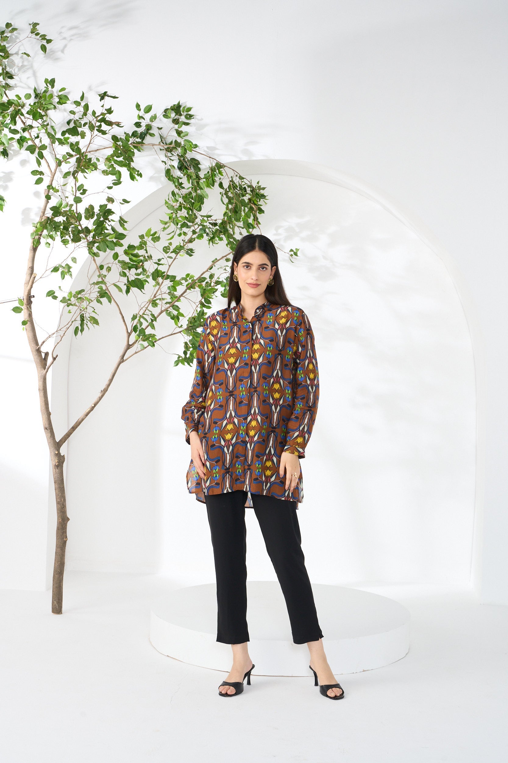BROWN RAZA CONCEALED BUTTON SHIRT