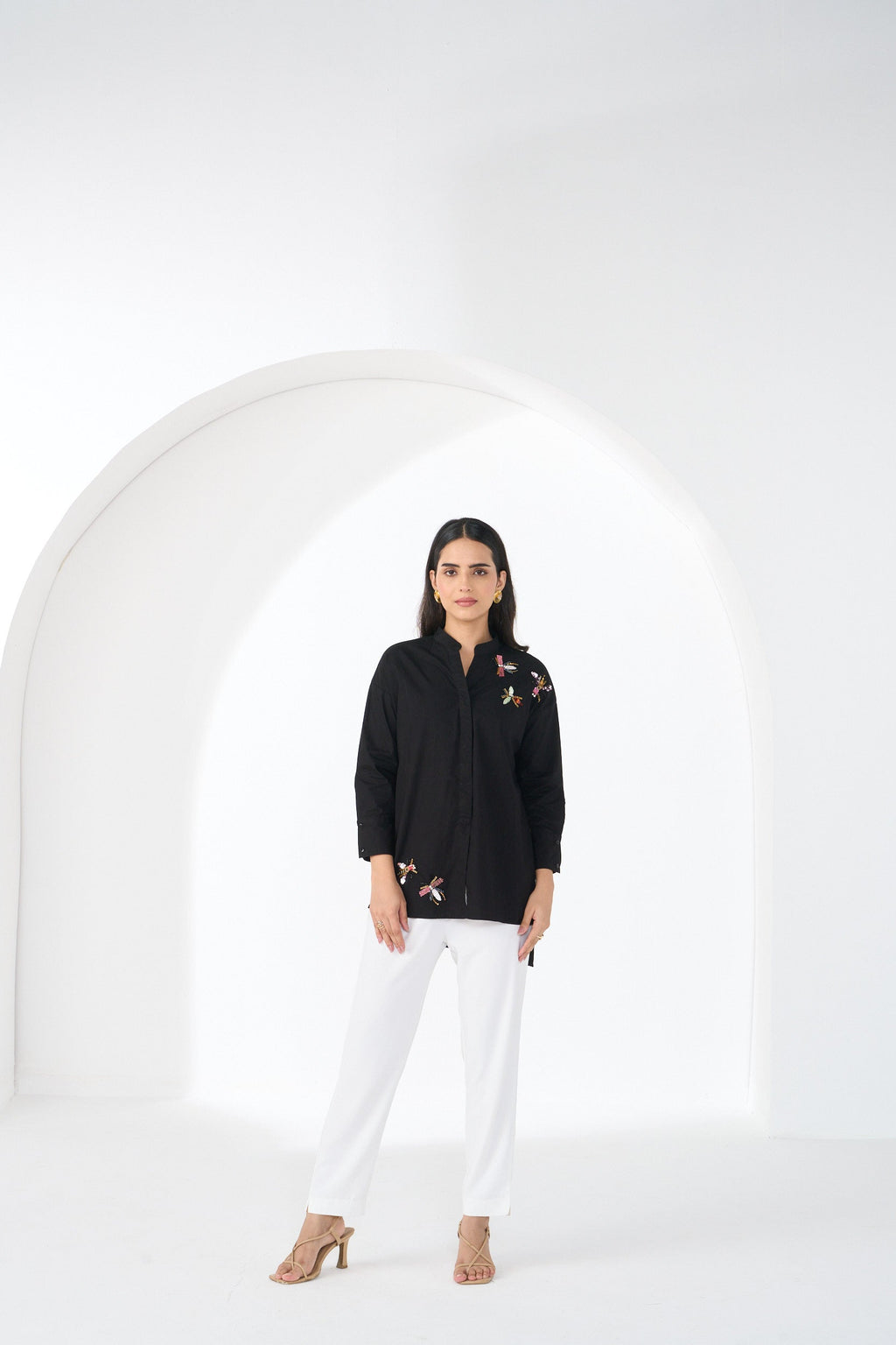 BLACK BUG BREEZE SHIRT