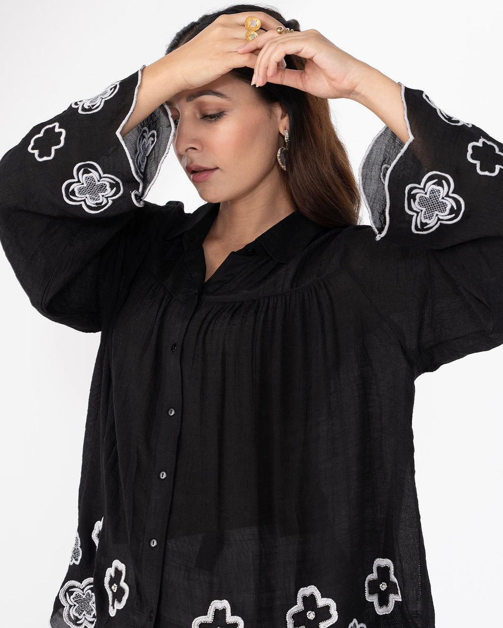 BLACK SPIREA SHIRT