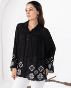 BLACK SPIREA SHIRT
