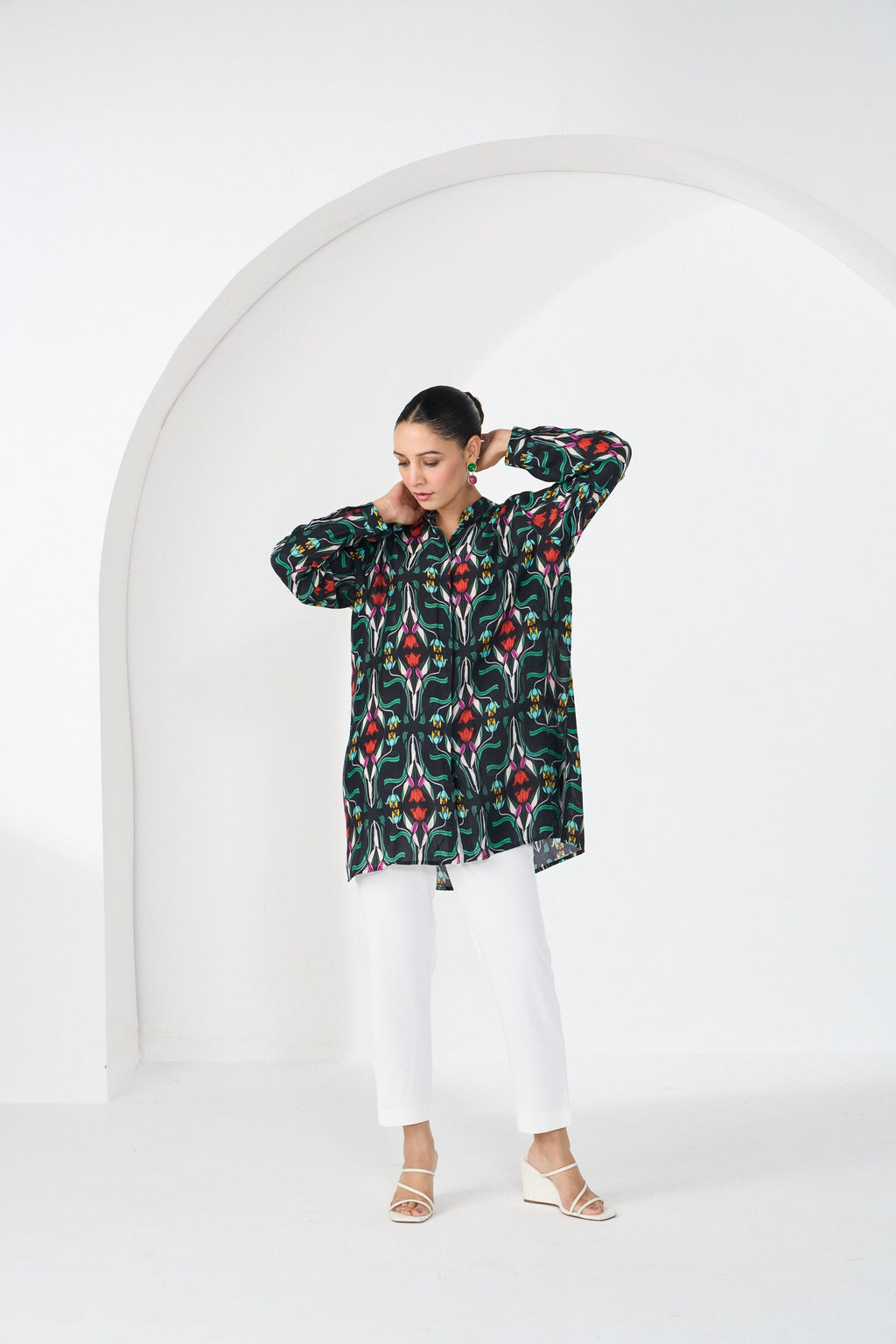 BLACK RAZA CONCEALED BUTTON SHIRT