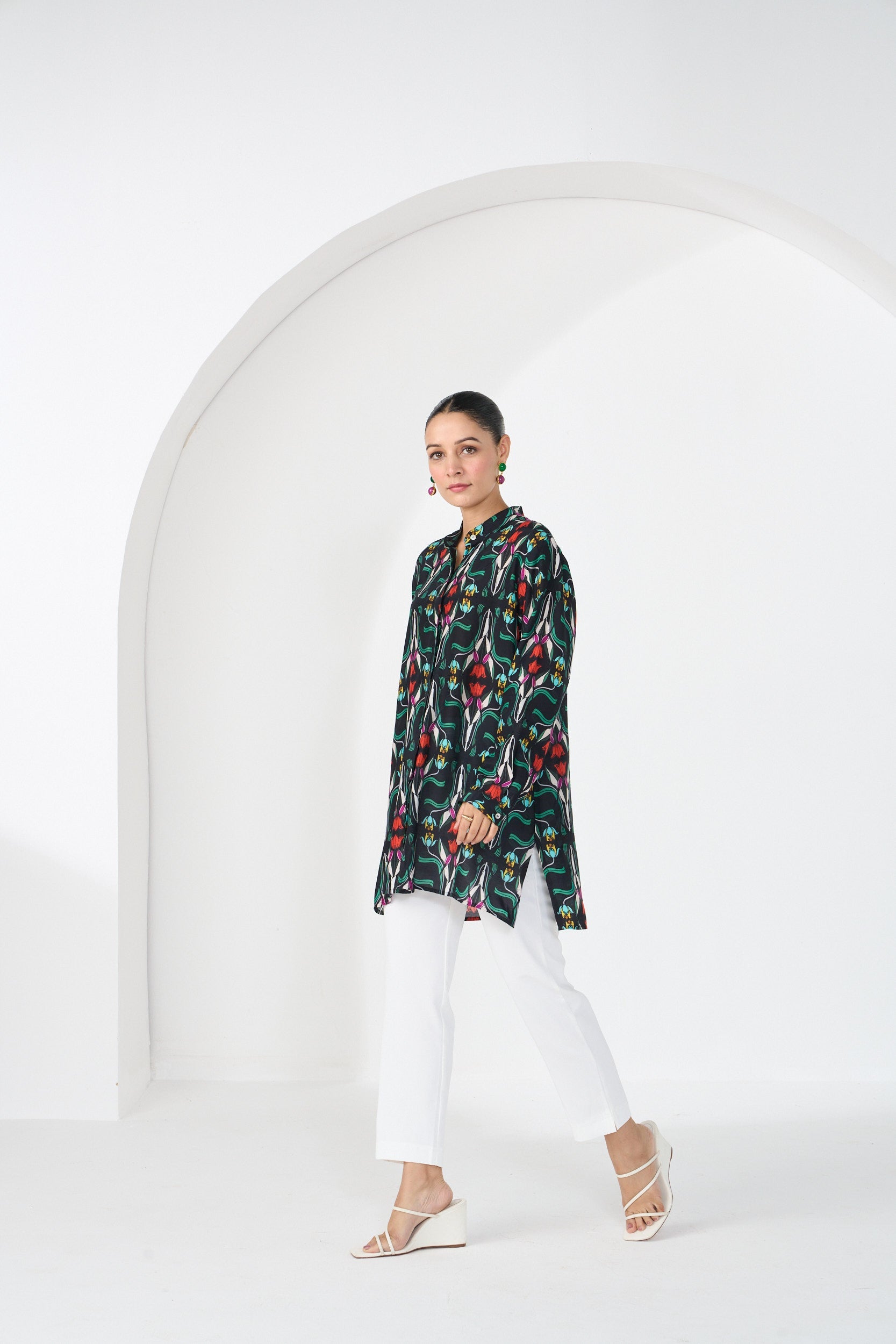 BLACK RAZA CONCEALED BUTTON SHIRT