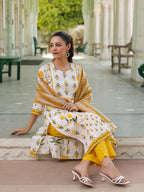 Women Floral Printed Regular Pure Cotton Kurta with Trousers & With Dupatta