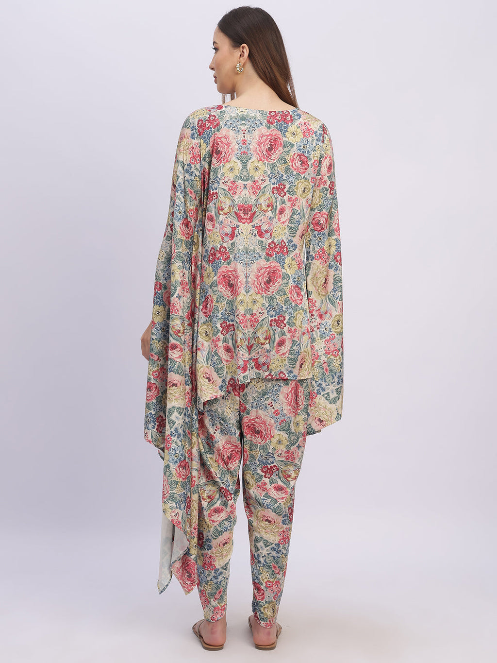 BEIGE ENGLISH GARDEN SIENNA TOP