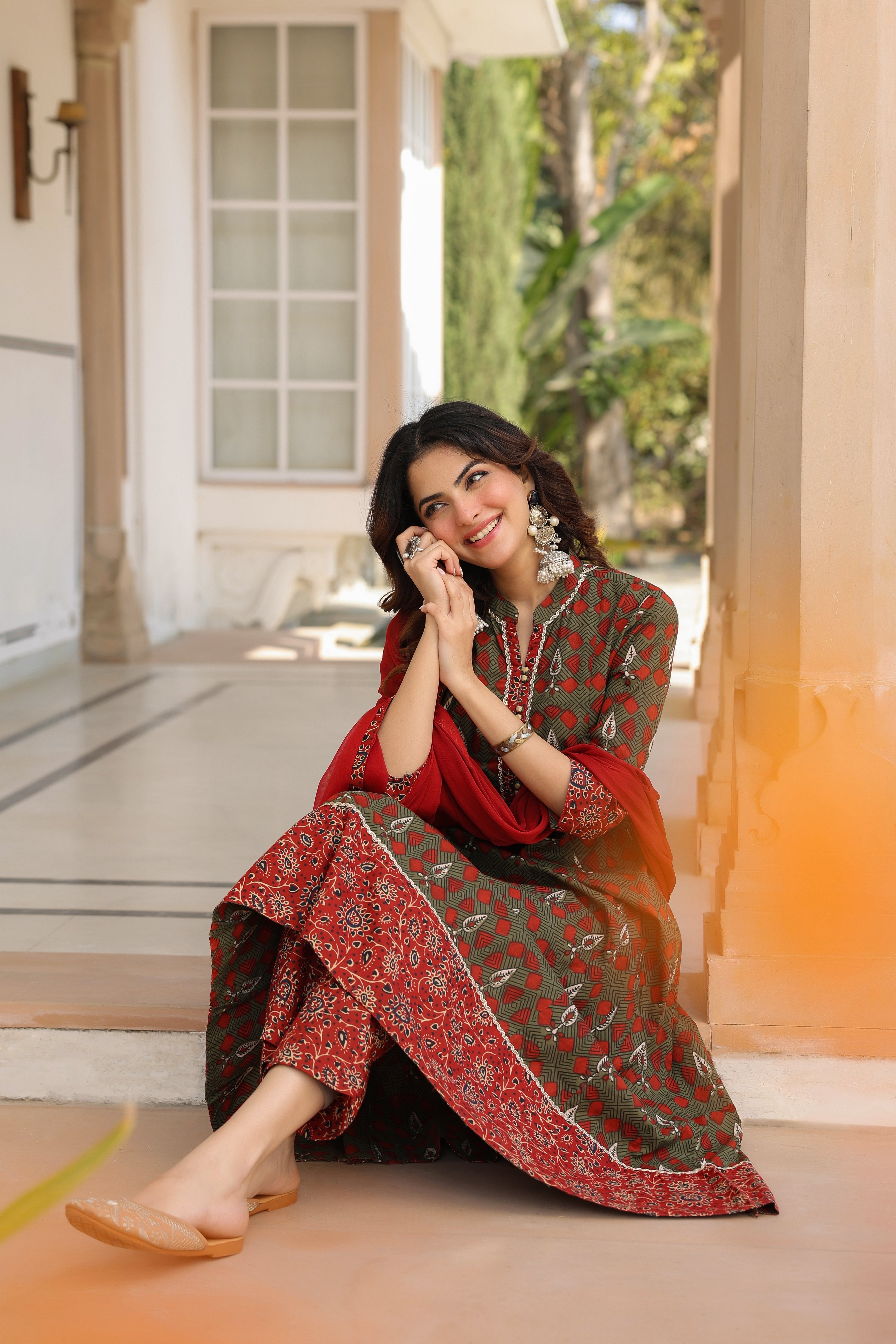 Women Ethnic Motifs Printed Regular Pure Cotton Kurta with Trousers & With Dupatta
