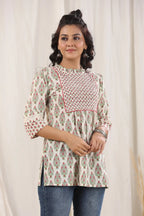 Women Green Ethnic Motifs Printed Pure Cotton Kurti