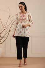 Women Cream and Coral Floral Printed Cotton Kurti