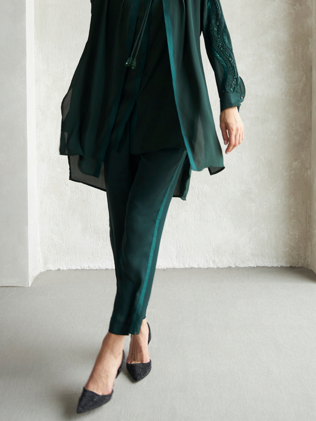 EMERALD GREEN ALEXA NARROW LEG TROUSER