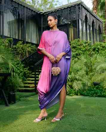 OMBRE PINK IKONIC DRESS