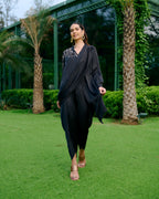 BLACK SNIPPET TOP
