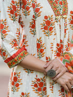 Floral Printed Thread Work Pure Cotton Kurta With Trousers & Dupatta