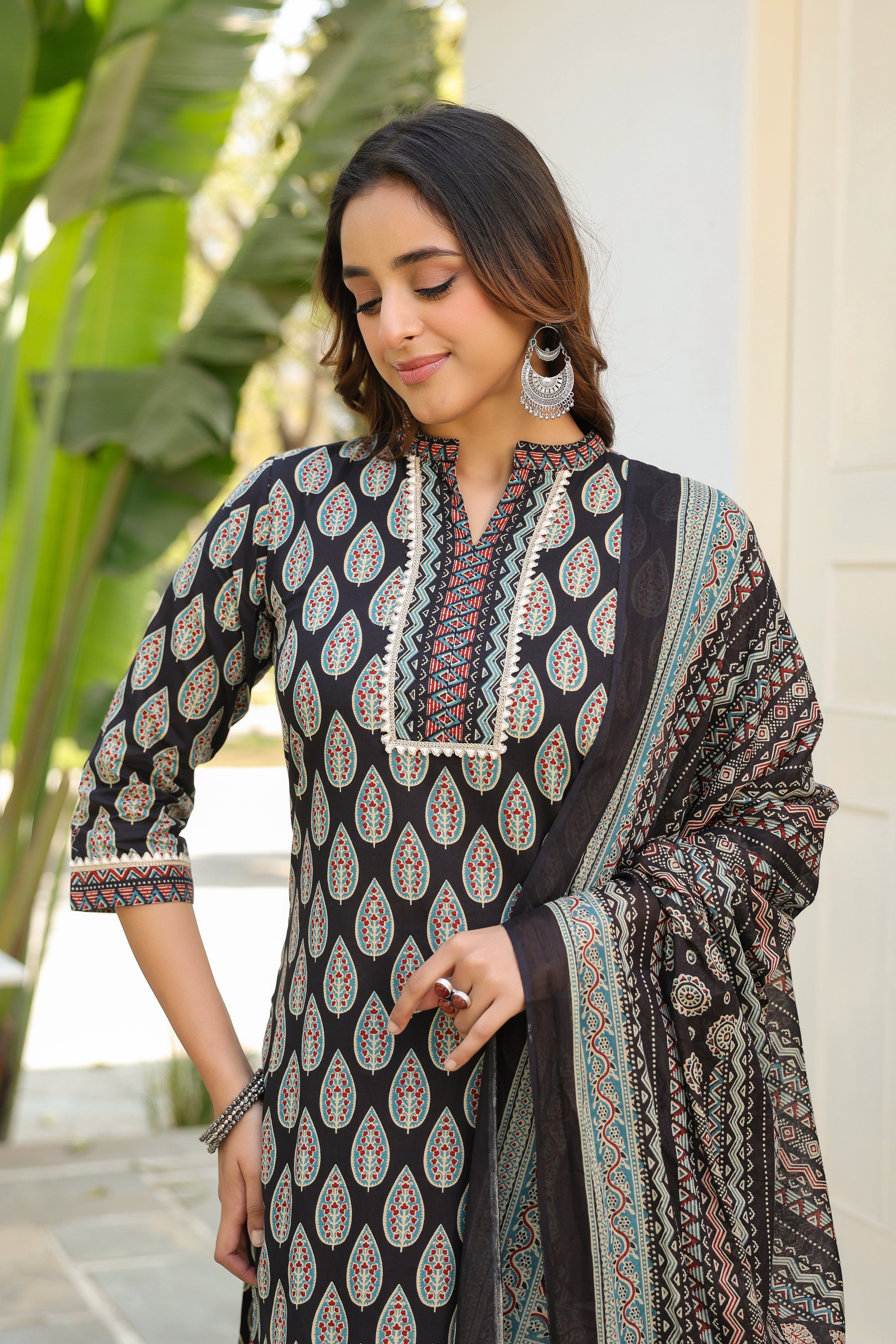Women Ethnic Motifs Printed Regular Pure Cotton Kurta with Trousers & With Dupatta