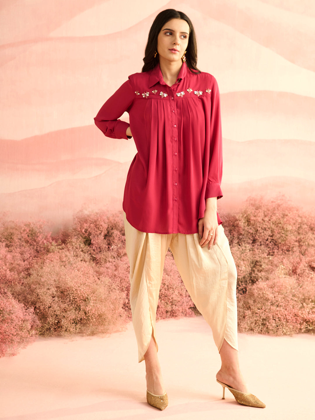 RANI BUGS YOKE PLEATED SHIRT