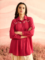 RANI BUGS YOKE PLEATED SHIRT