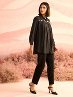 BLACK BUGS YOKE PLEATED SHIRT