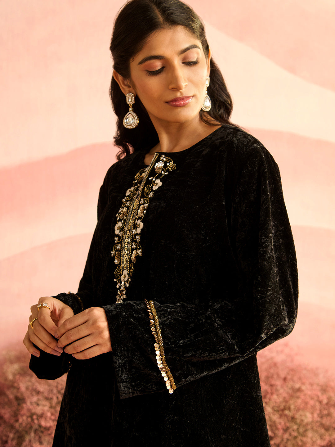 BLACK RADICAL TUNIC