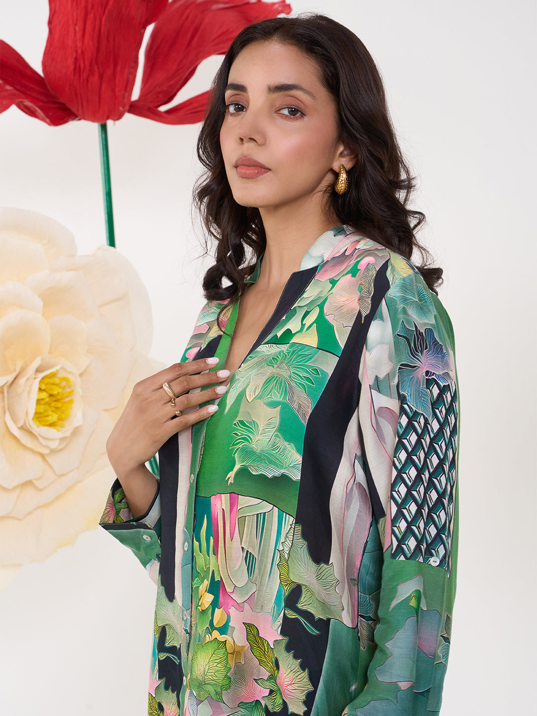 GREEN GLORIA SAMAYA SHIRT