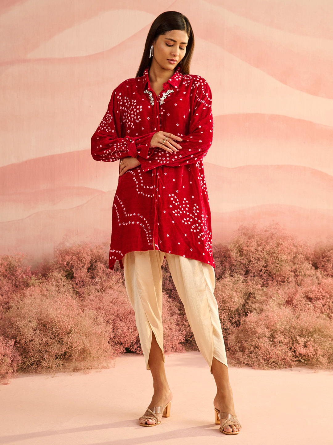 VELVET RANI BANDHEJ KILA SHIRT