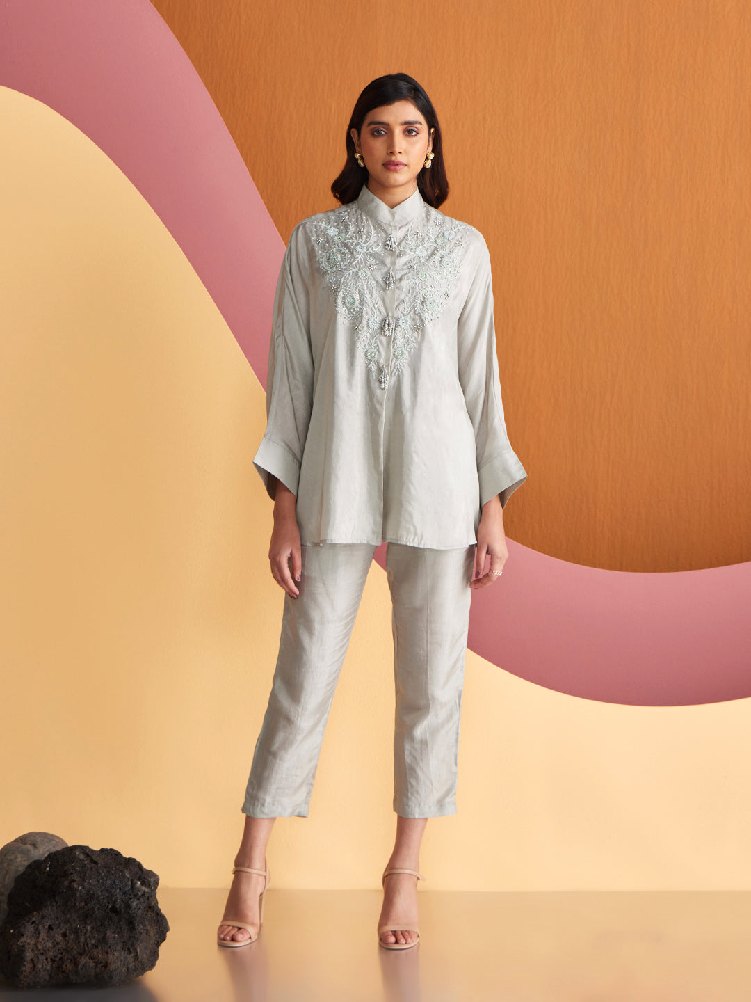 GREY AHAANA SHIRT