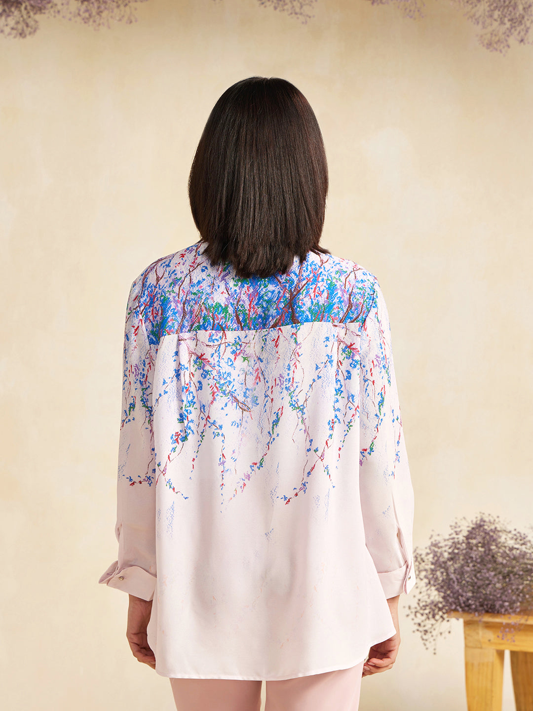 BLUE BLOSSOM CHIN SHIRT