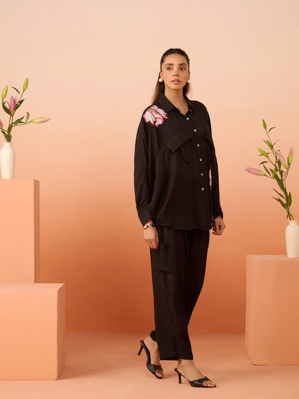 BLACK ESTIE PANTS