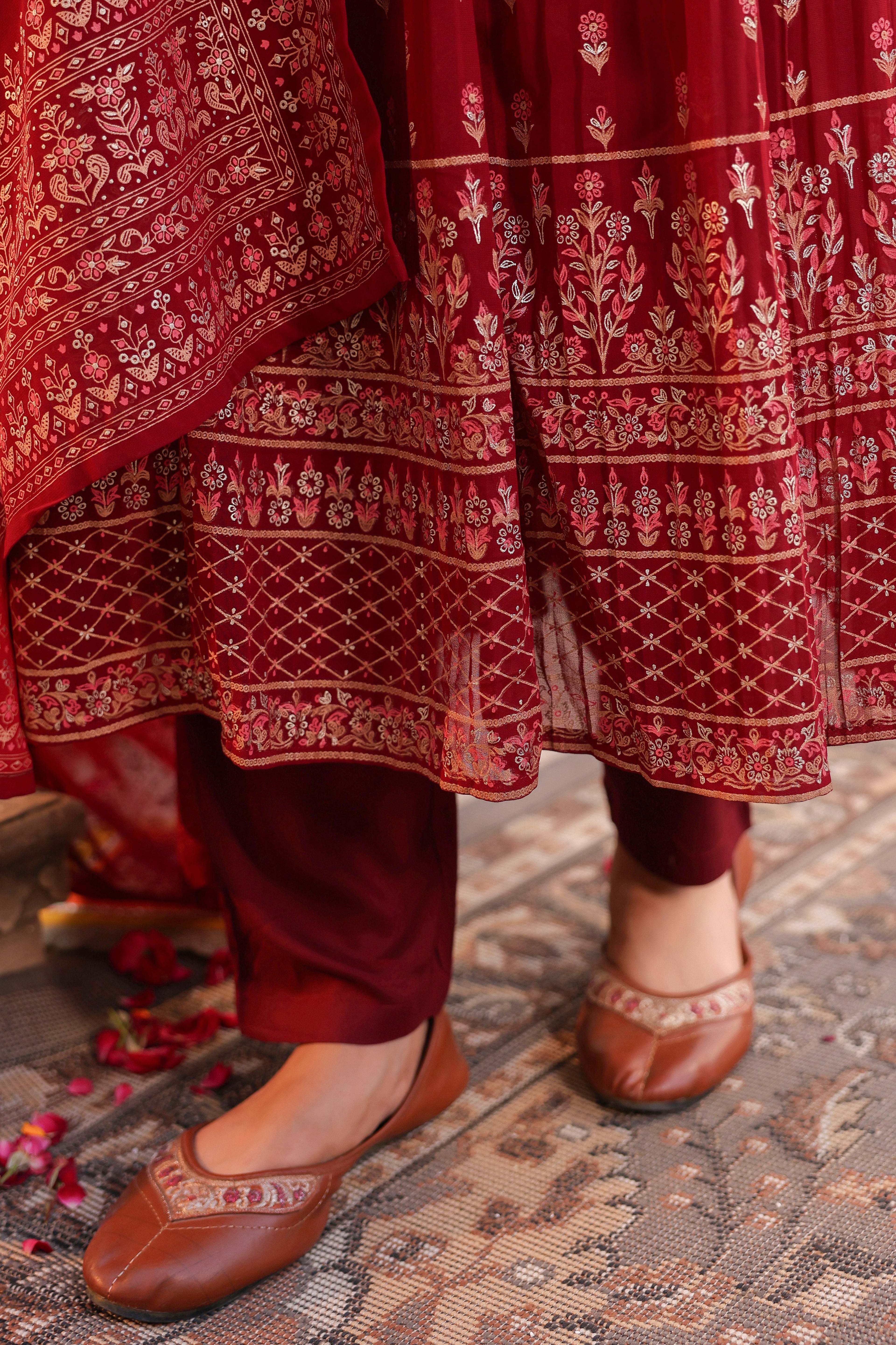 Floral Printed Thread Work Georgette Kurta With Trousers & Dupatta
