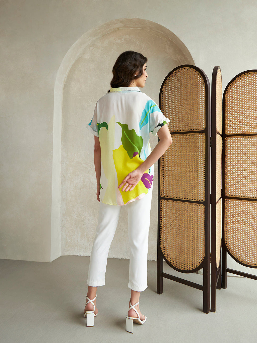 GREEN CALLA VITAL SHIRT