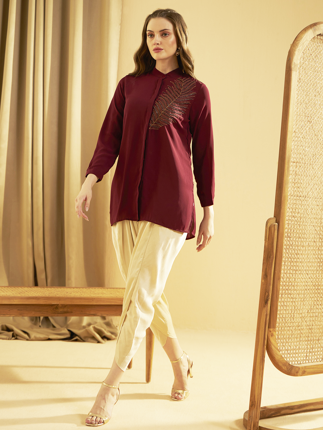 WINE FEATHER CONCEAL PLACKET SHIRT