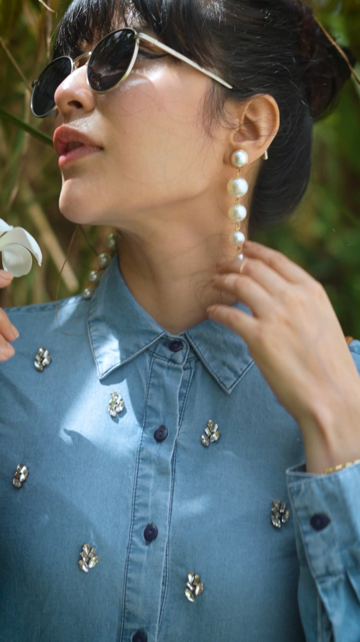 DENIM BLUE BUTTON DOWN SHIRT