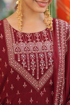 Women Ethnic Motifs Printed Beads and Stones Kurta with Trouser & Dupatta