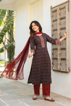 Women Ethnic Motifs Printed Regular Gotta Patti Pure Cotton Kurta with Trousers & With Dupatta
