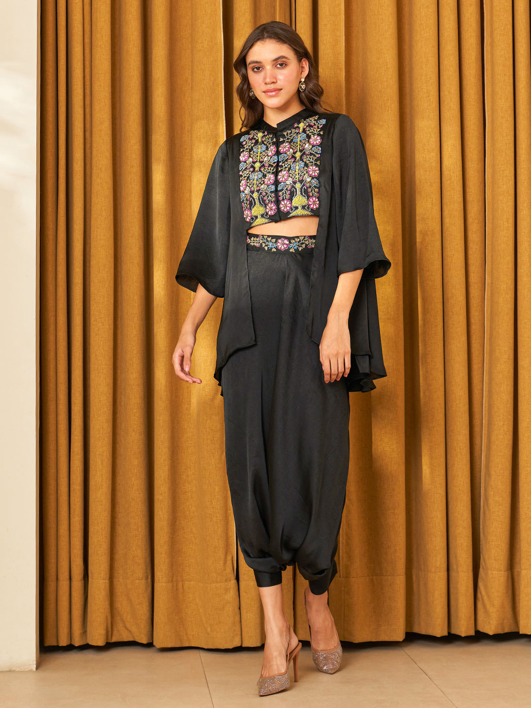 BLACK AARIV SHIRT