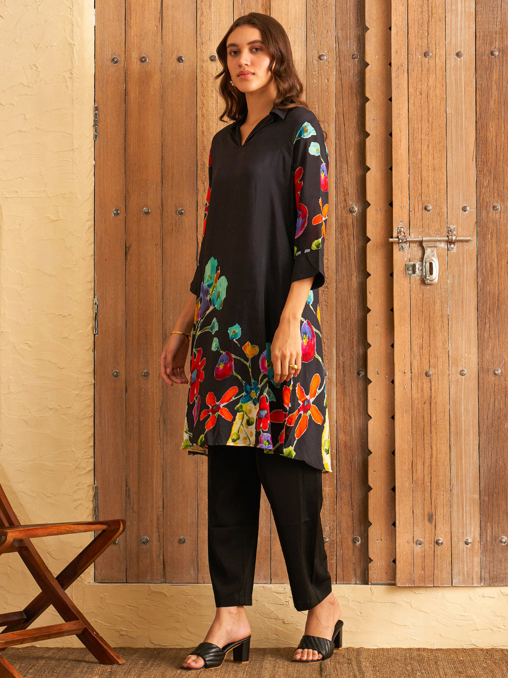 BLACK MODE AARIA TUNIC
