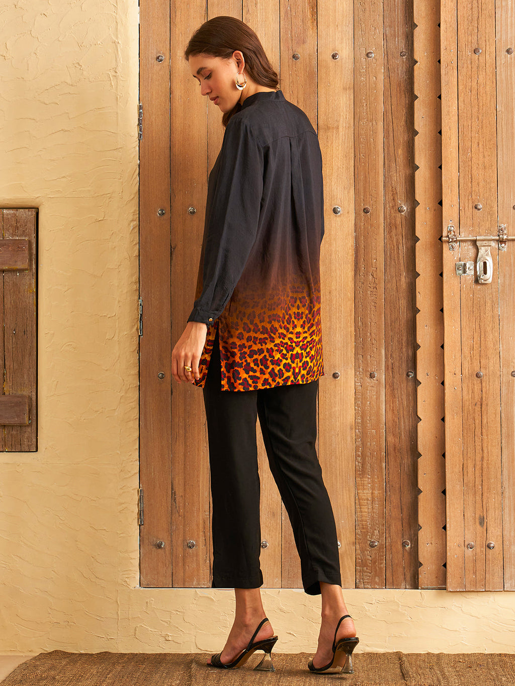 WHISKERS BLACK CONCEAL PLACKET SHIRT