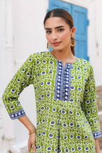 Women Floral Print Cotton Regular Top