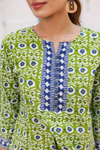 Women Floral Print Cotton Regular Top