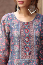 Floral Printed Beads And Stones Straight Kurta With Trousers & Dupatta