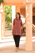 Women Standard Fit Vertical Striped Spread Collar Pure Cotton Casual Shirt