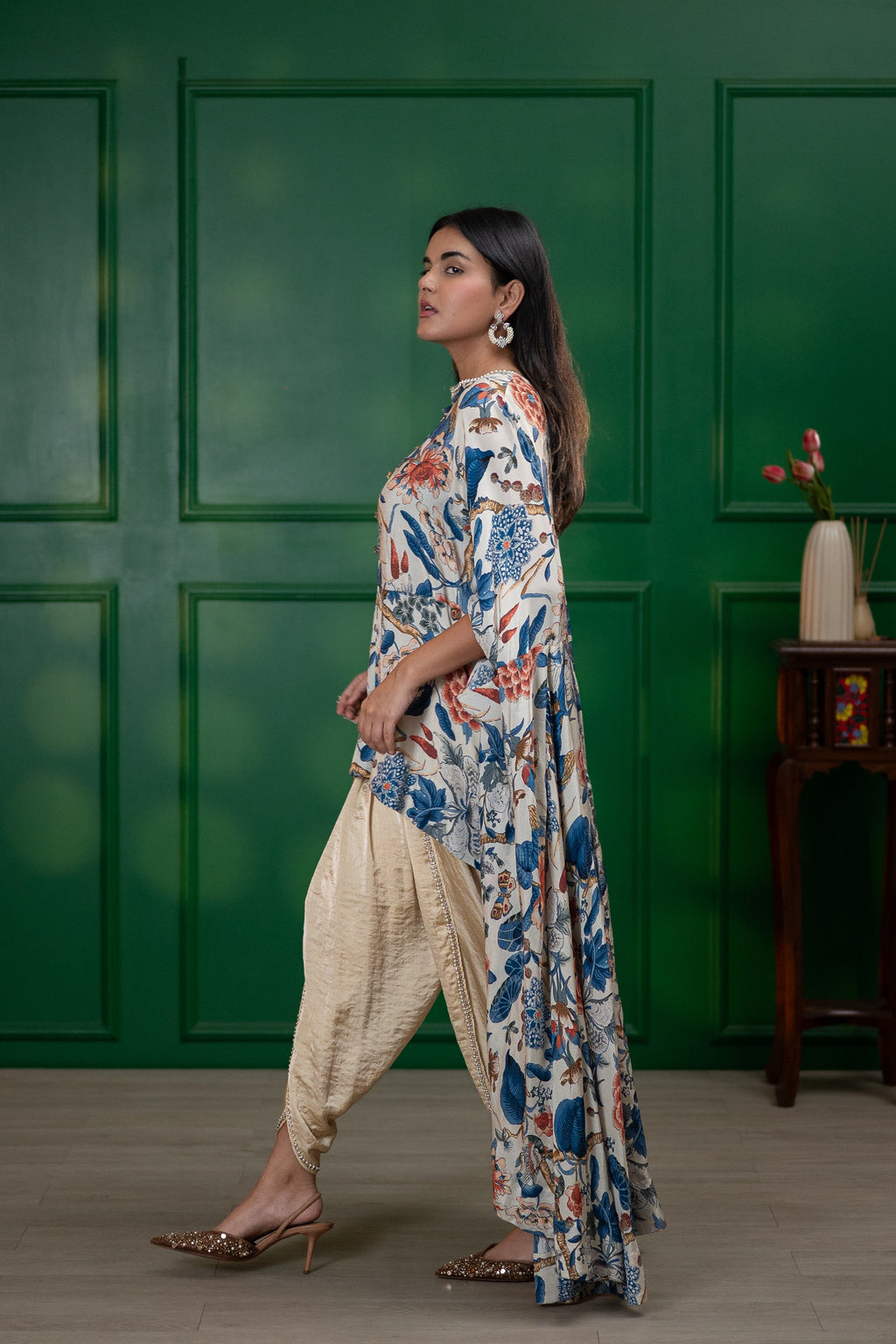 BLANCO GARDEN IVORY AVERY TUNIC