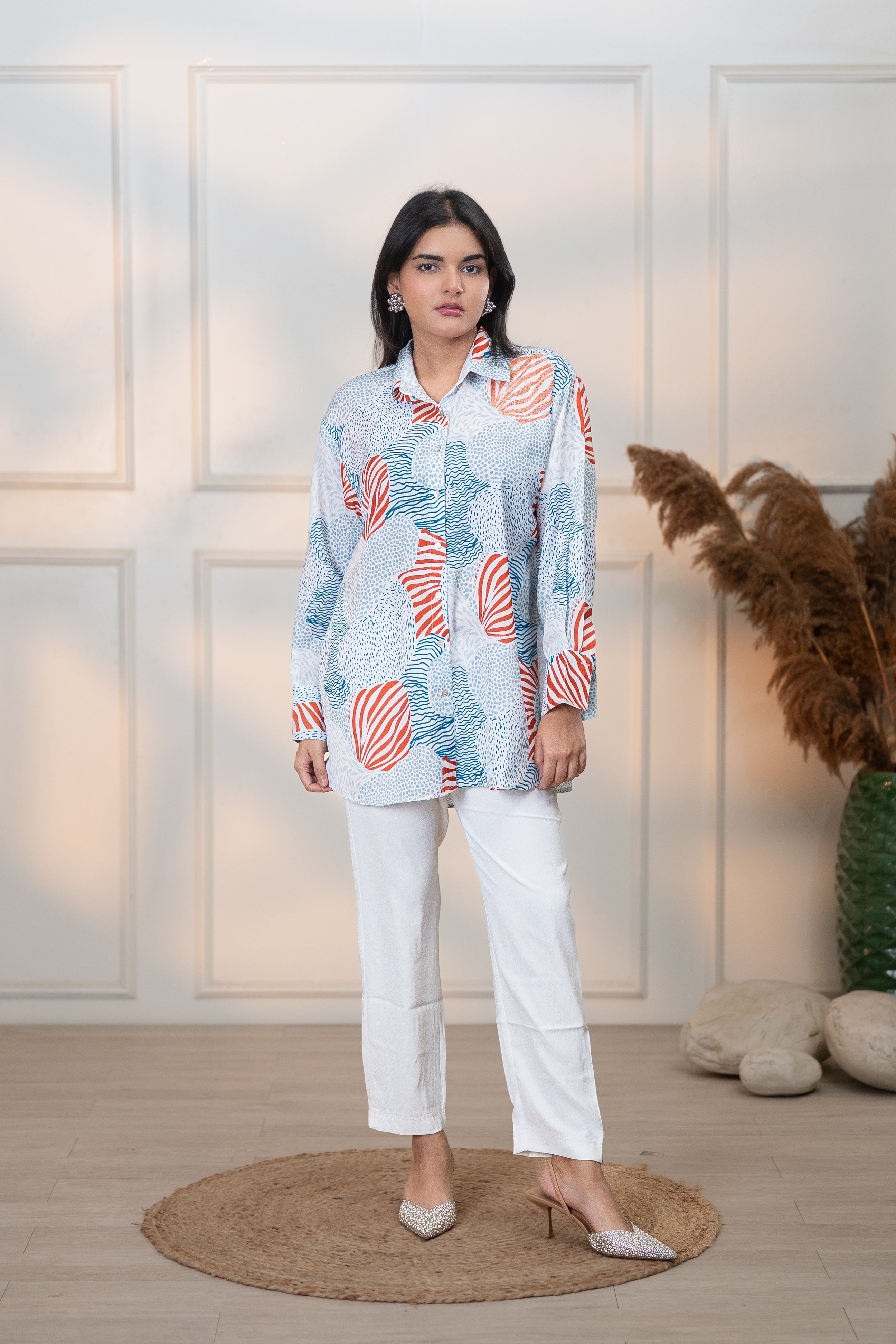 KOREAN DOT WHITE ALL DAY SHIRT