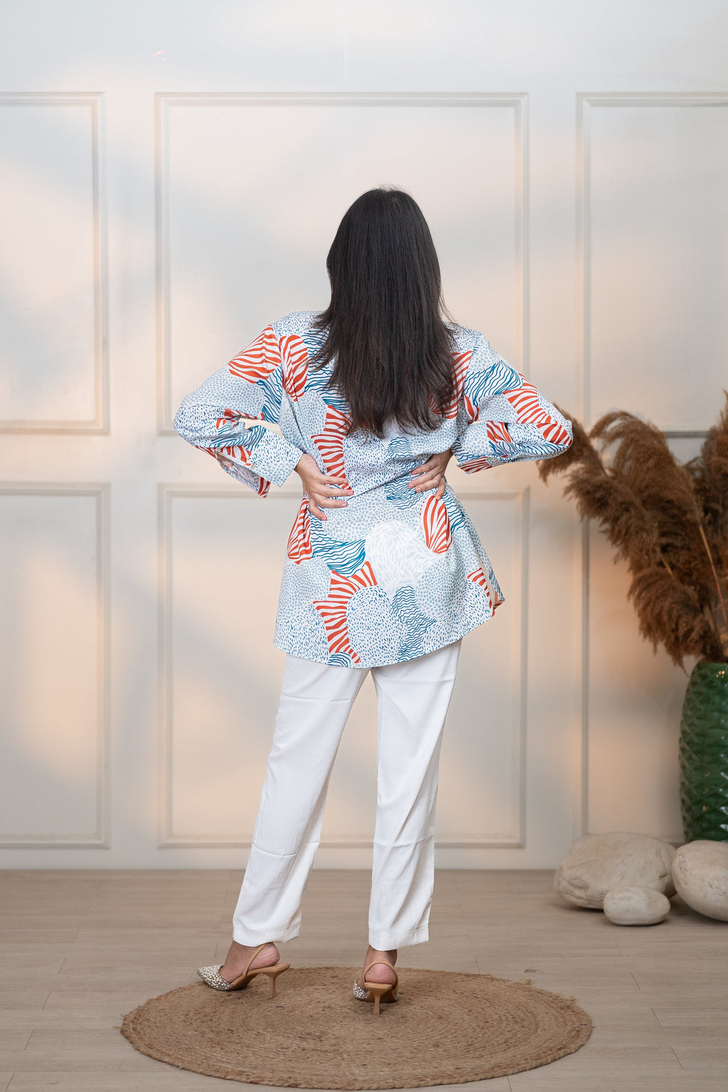 KOREAN DOT WHITE ALL DAY SHIRT