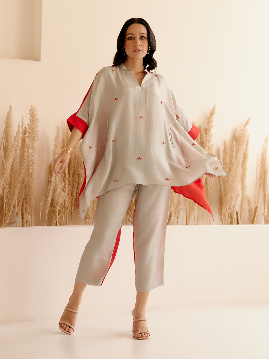 RED GREY RESORT PANTS