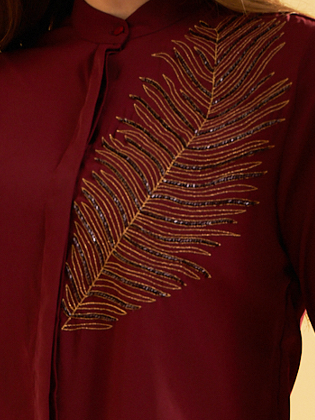 WINE FEATHER CONCEAL PLACKET SHIRT