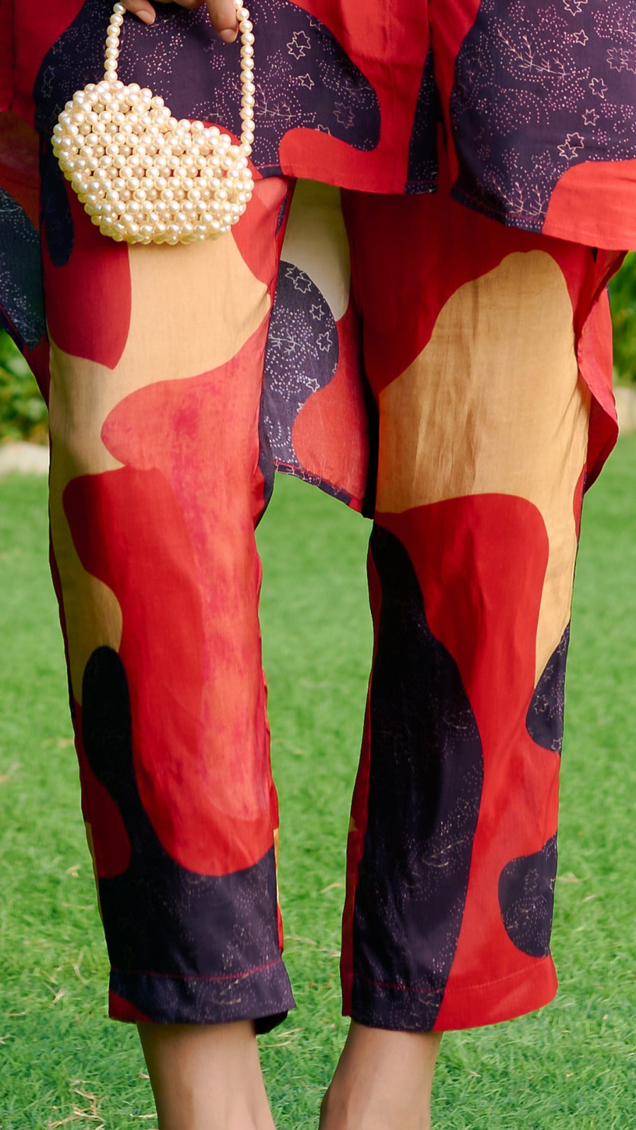 RED CRYPTO TROUSER