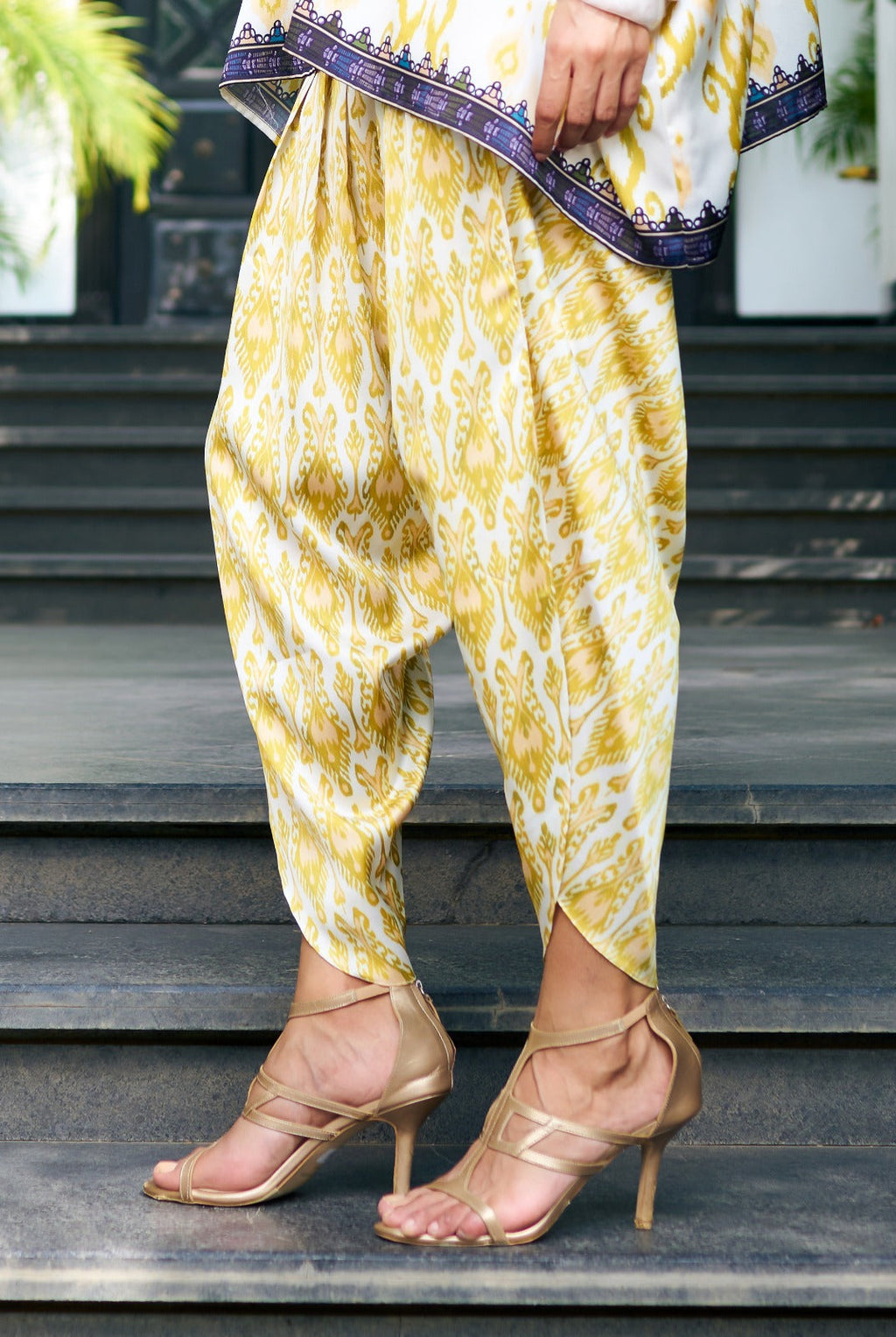YELLOW POTTER TULIP PANTS