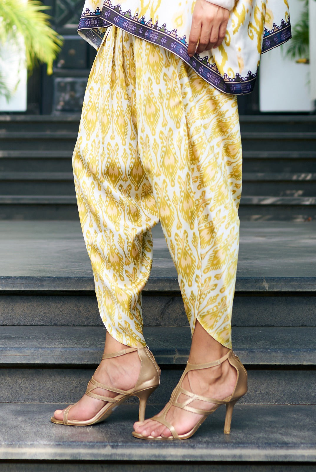 YELLOW POTTER TULIP PANTS