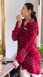 VELVET RANI BANDHEJ KILA SHIRT